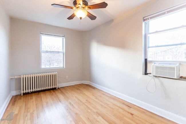 Foto del edificio - 928 19th St NE
