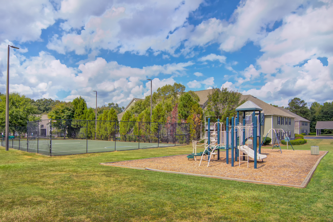 Building Photo - Northwood Apartment Homes