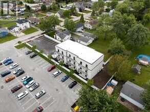 Building Photo - 133 Laird Ave