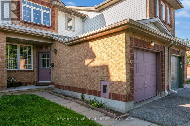 Building Photo - 246 Duntroon Cir