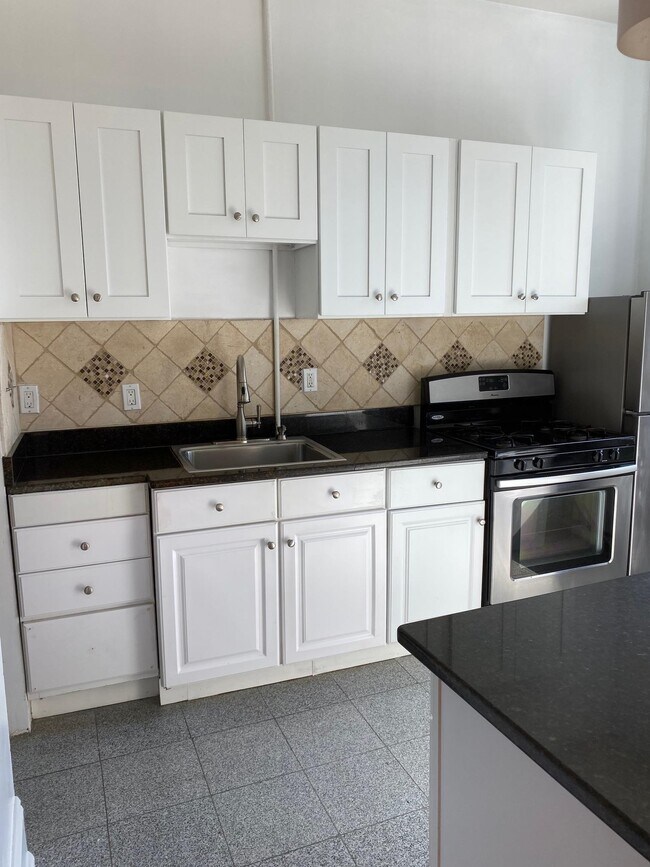 Foto del edificio - 302 24th St