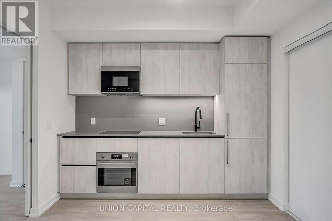 Photo du bâtiment - 35 Parliament St