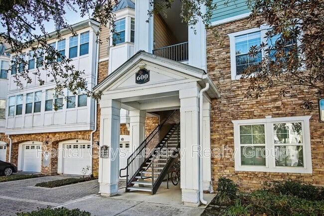 Foto del edificio - 8550 Touchton Rd