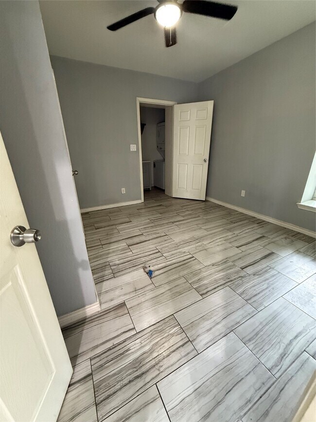 Foto del edificio - 4707 Mallow St