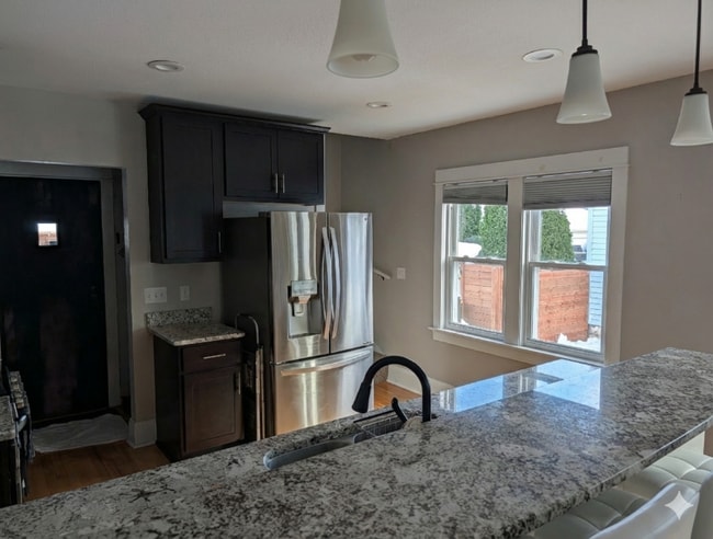 Building Photo - 6706 Vista Ave