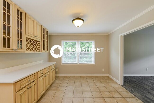 Foto del edificio - 3 Bedroom Pet-Friendly Home in CLEMMONS, NC with Main Street Renewal