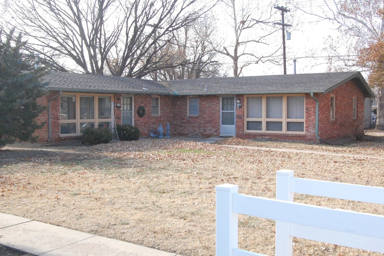 Primary Photo - 501-507 W 13th Ave