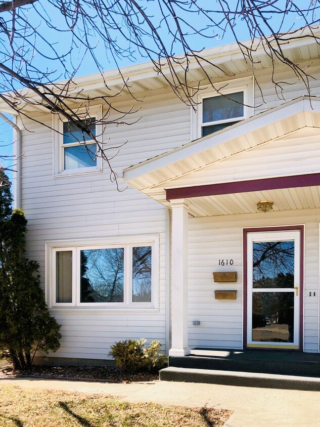 Foto principal - 1610 2nd St SE