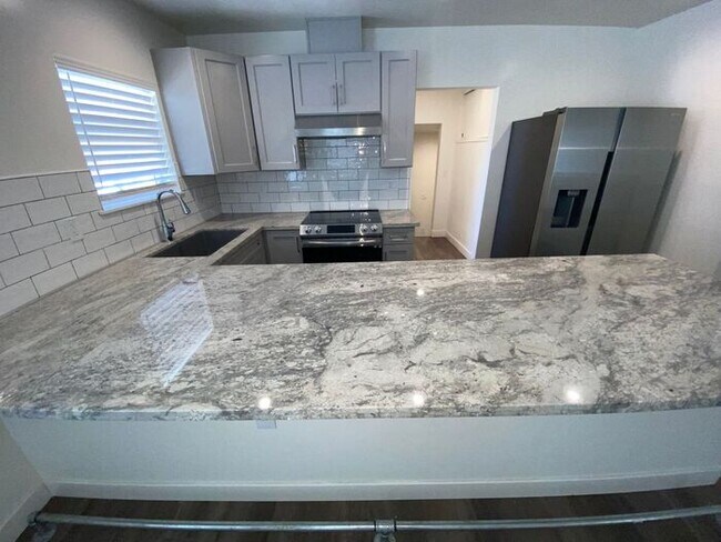 Building Photo - Northwest Reno House - Like New! 3 Bedroom...