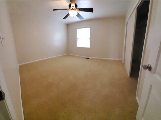 Foto del edificio - 6306 Old Pineville Rd