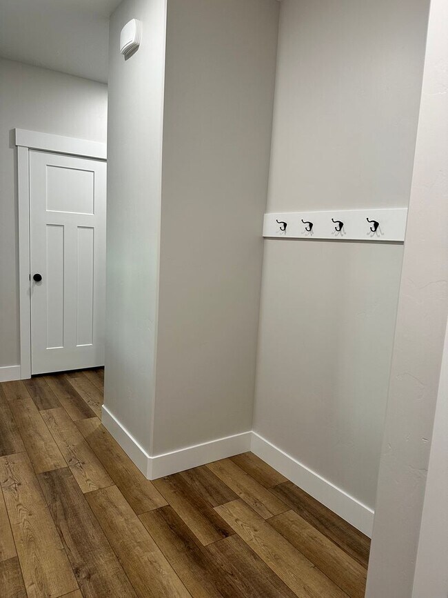 Foto del edificio - BRAND NEW 3 Bed 2.5 bath home in Rexburg -...