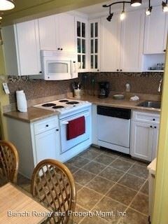 Foto del edificio - 2 br, 1 bath House - 6800 Sunset Way #704