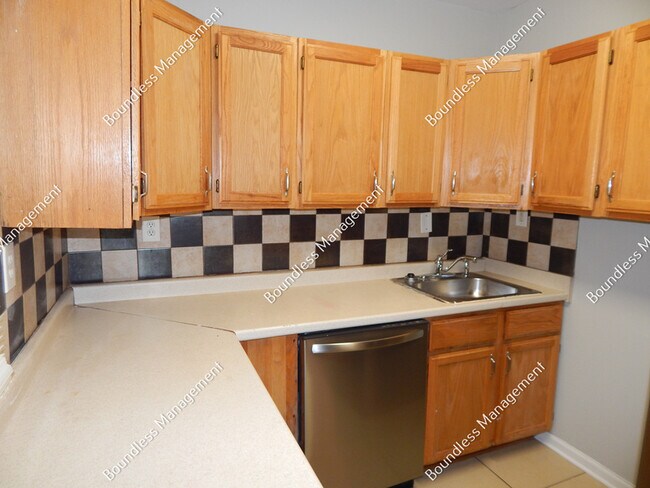 Foto del edificio - 2284 Alvin Dr NW