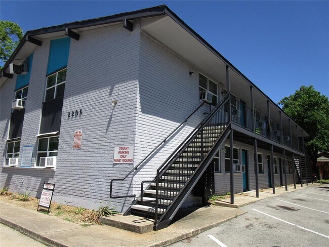 Foto del edificio - 2206 W Hickory St