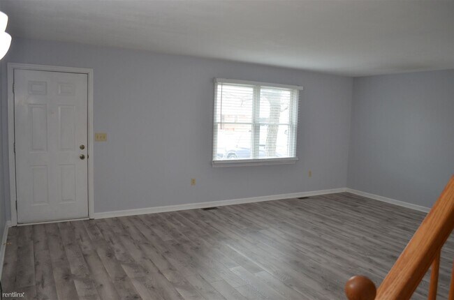 Foto del edificio - 3 br, 2.5 bath Townhome - 97 Lee Ann Court