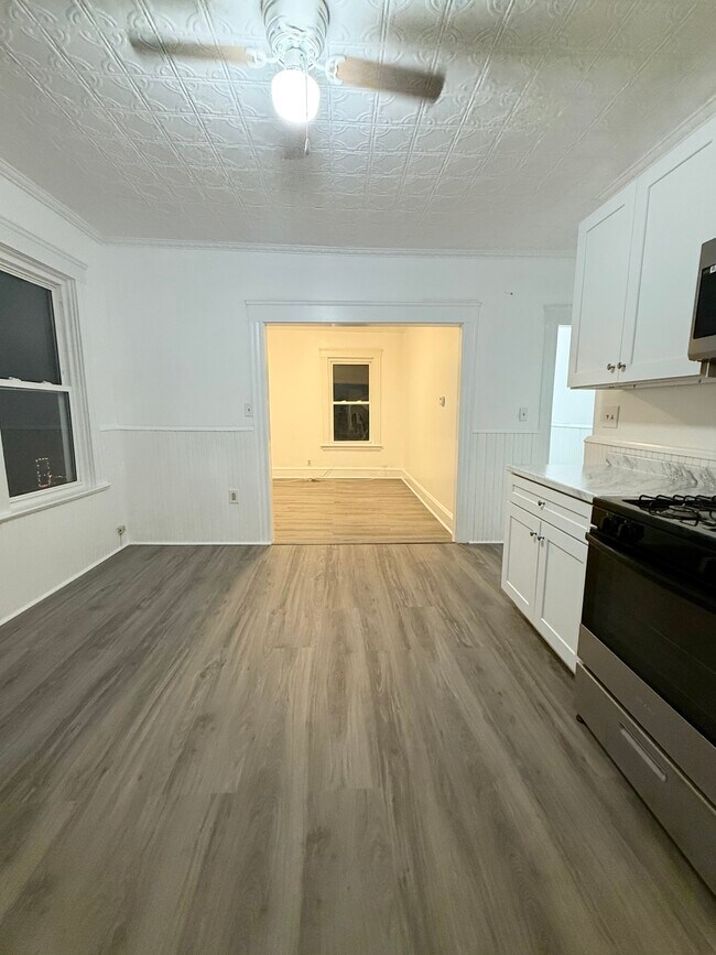 Foto del edificio - 242 4th Ave