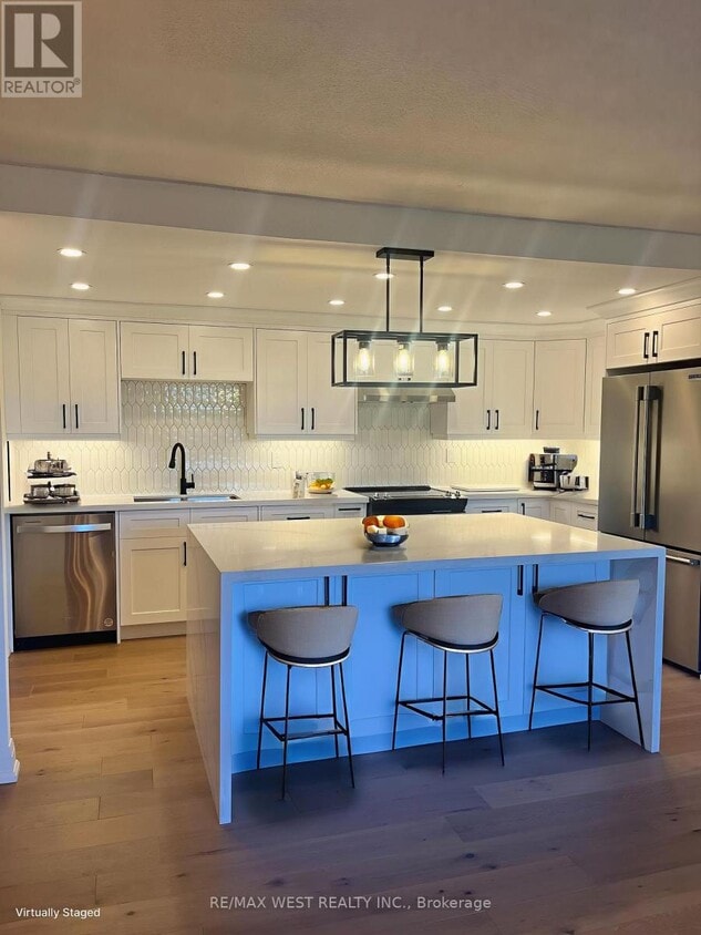 Photo principale - 1535 Lakeshore Rd E