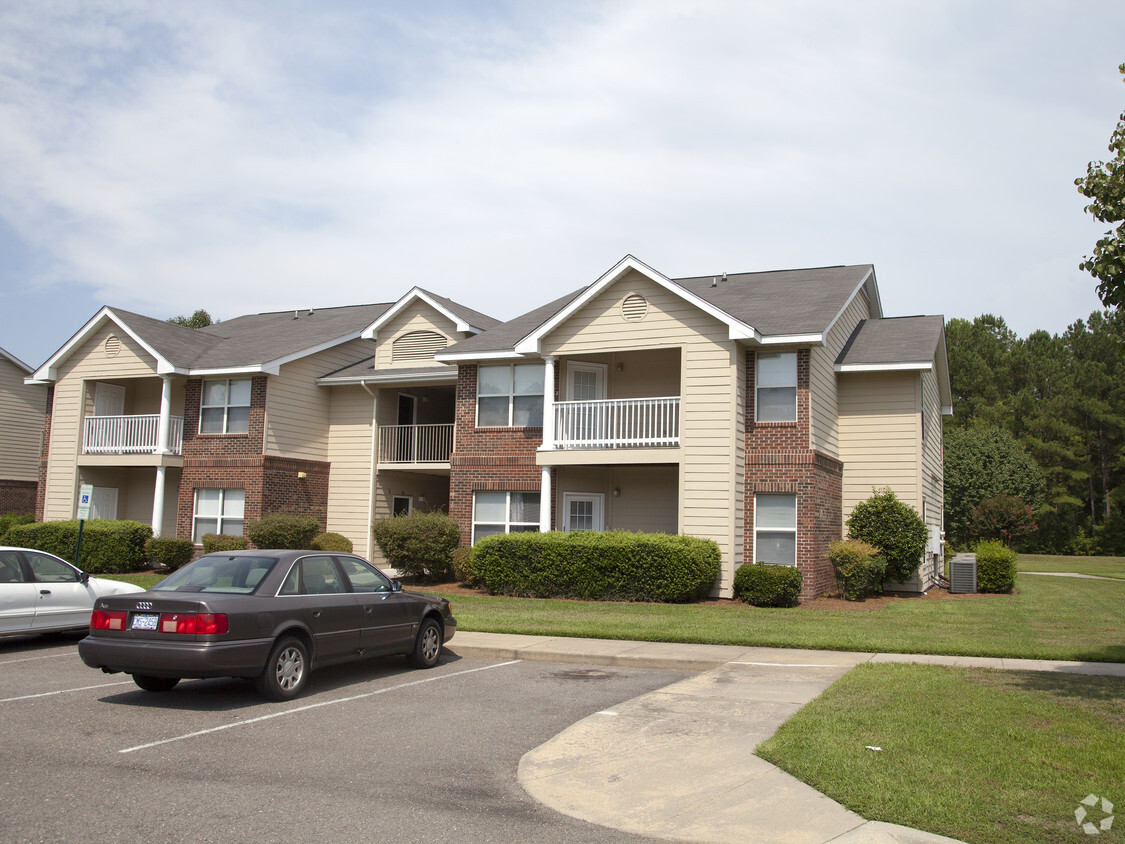 Exterior - Raeford Green Apartments