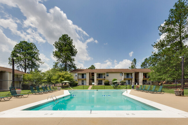 Building Photo - High Country Apartments