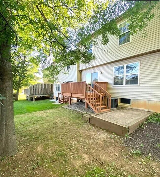 Building Photo - 1070 Timberidge Lane