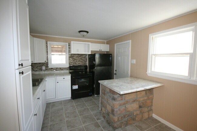 Building Photo - Blair Avenue Duplex