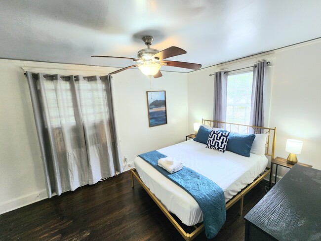 Building Photo - Gingerbread Cottage