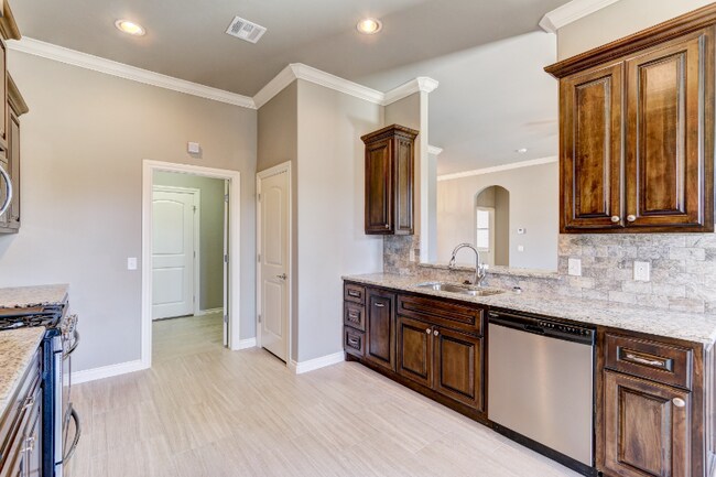 Building Photo - 2833 Tranquilo Ln