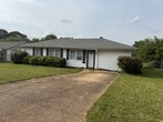 Primary Photo - Nice 3 Bed 1 Bath Available in April!