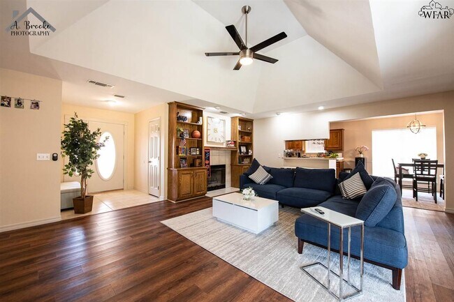 Foto del edificio - 5319 Northview Dr