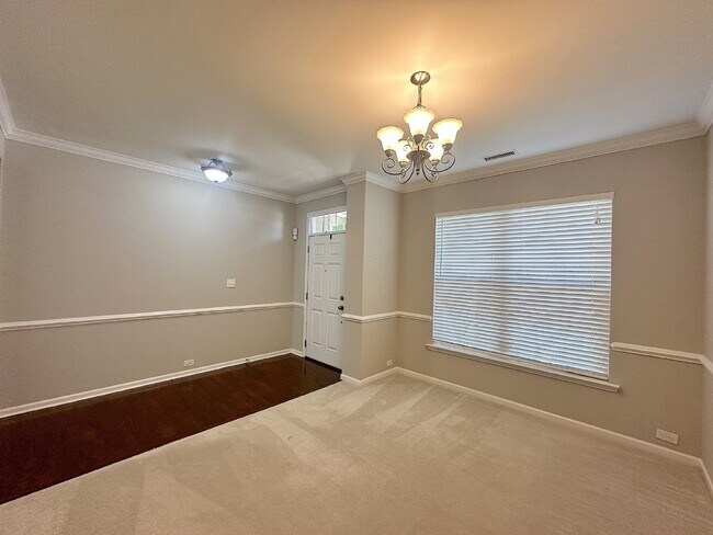 Foto del edificio - Charming 3-Bedroom Home in Fuquay-Varina!