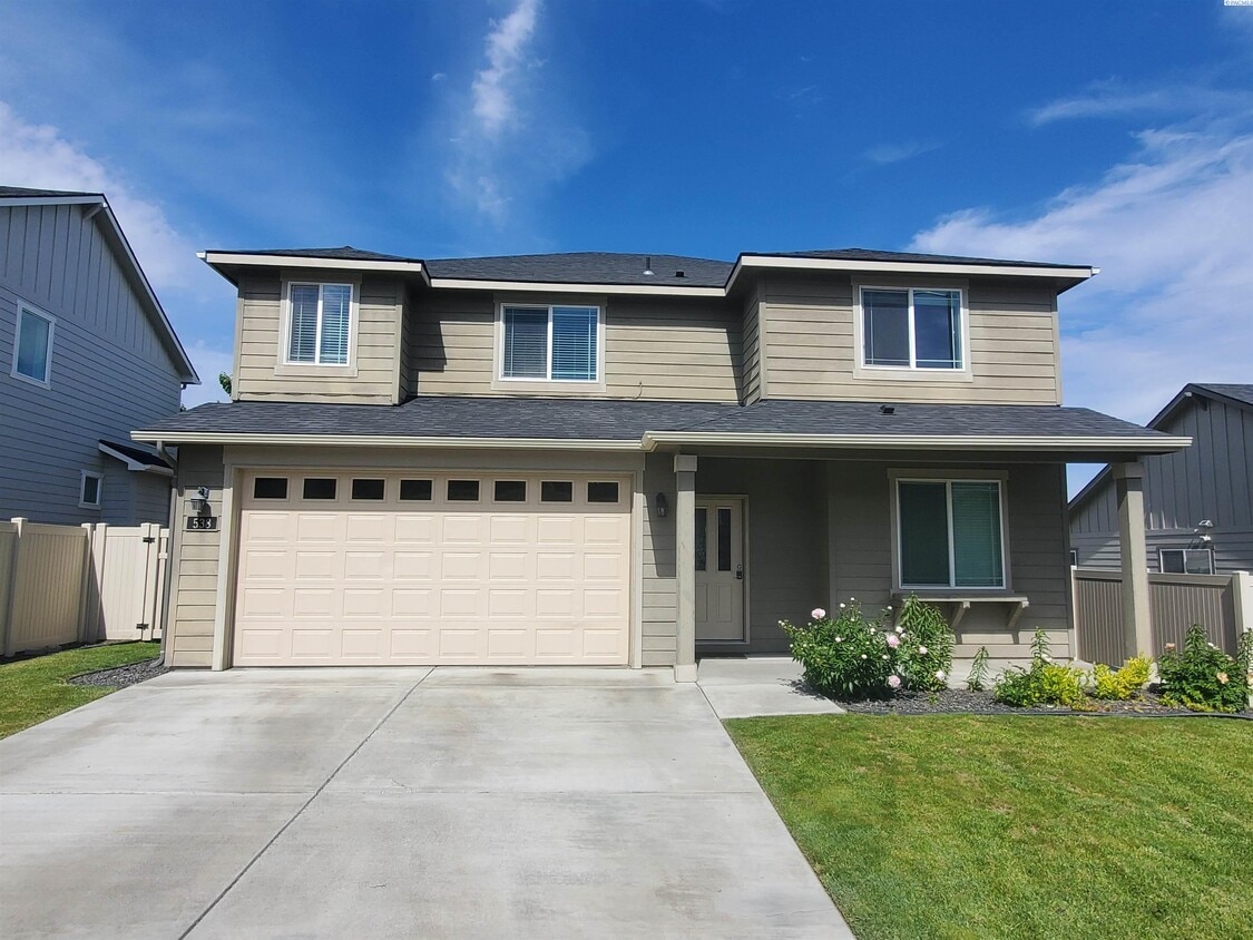 Primary Photo - South Richland for rent