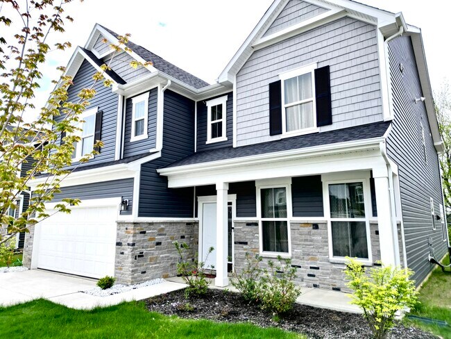 Foto del edificio - 8811 Dorill Creek Ln