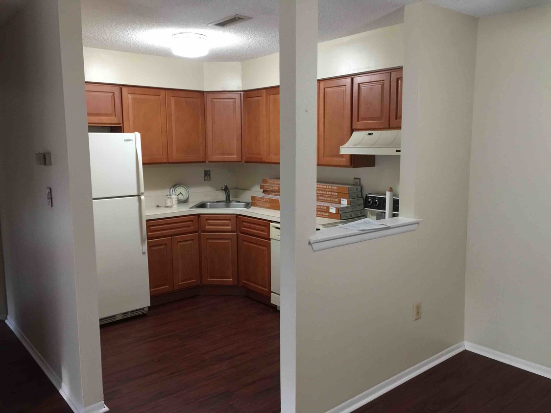 Primary Photo - 1107 Aspen Dr