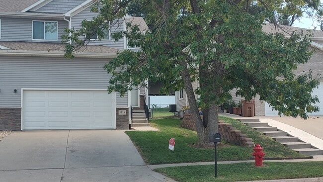 Building Photo - 5814 Princess Margaret Dr
