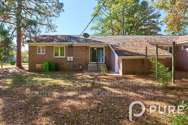 Building Photo - 2900 Scotsman Rd