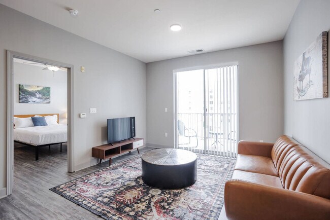 Building Photo - 121 E Freedom Way