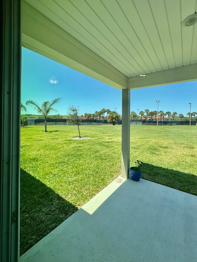 Building Photo - 14 Las Casitas Blvd