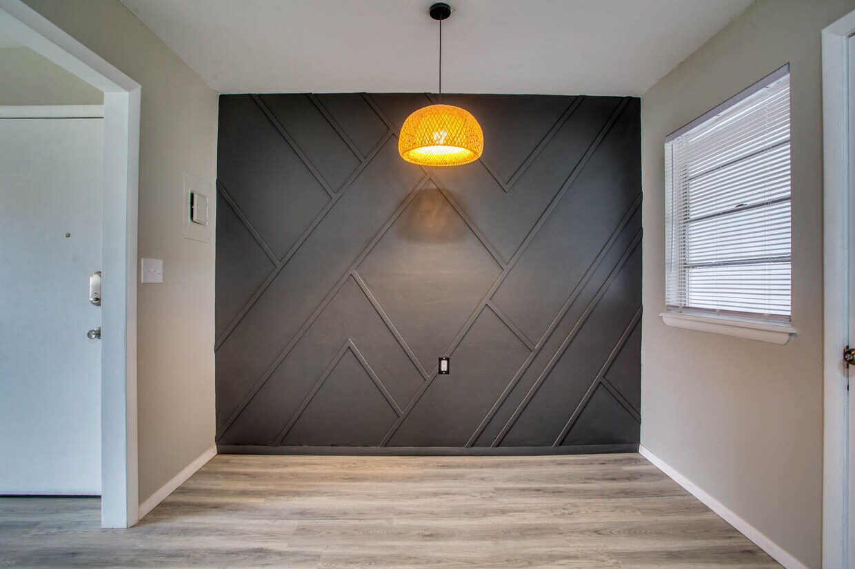 Foto principal - 1817 Mosher Dr