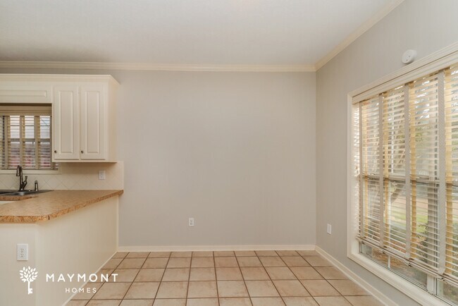 Foto del edificio - 614 Camdenpark Dr