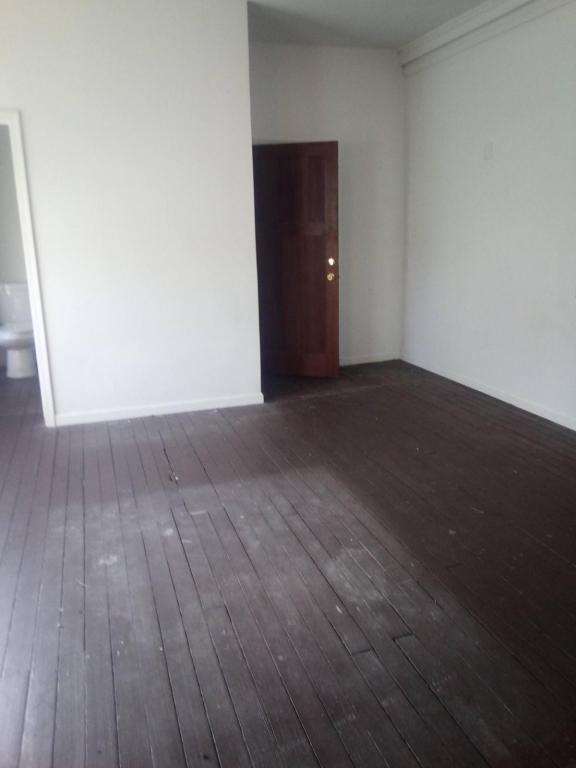 Foto del edificio - 118 E Railroad, Apt#8-Apt#8