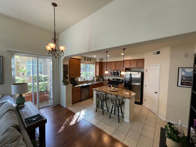 Kitchen - 2580 W El Camino Ave