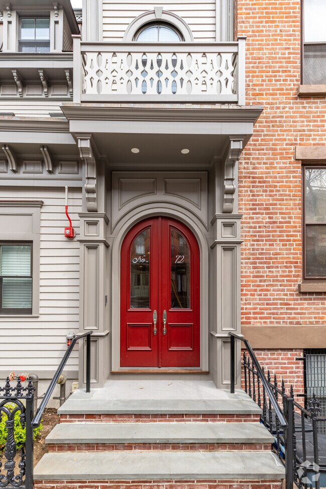 Exterior - 72 Wayne St