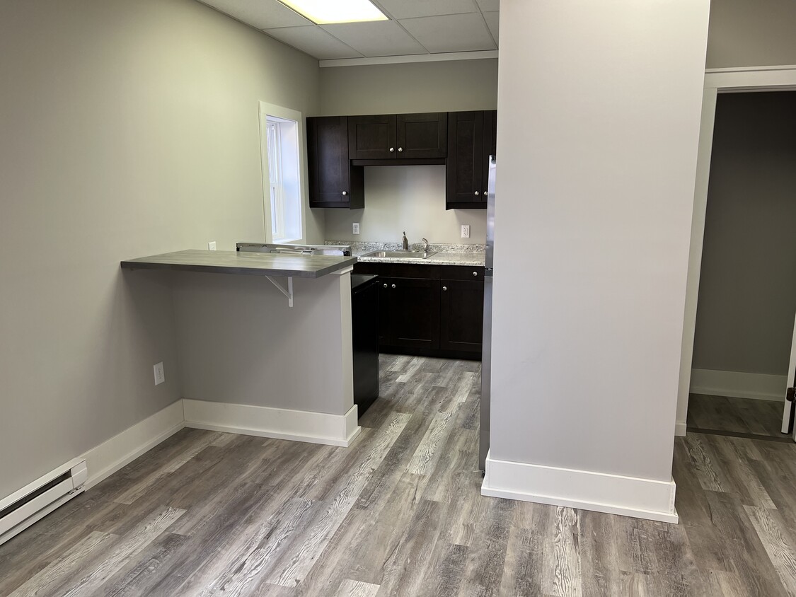 Foto principal - 409 Elm Ave