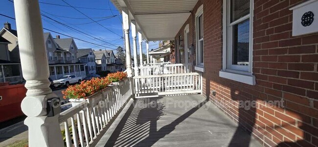Foto del edificio - 45 Evergreen St