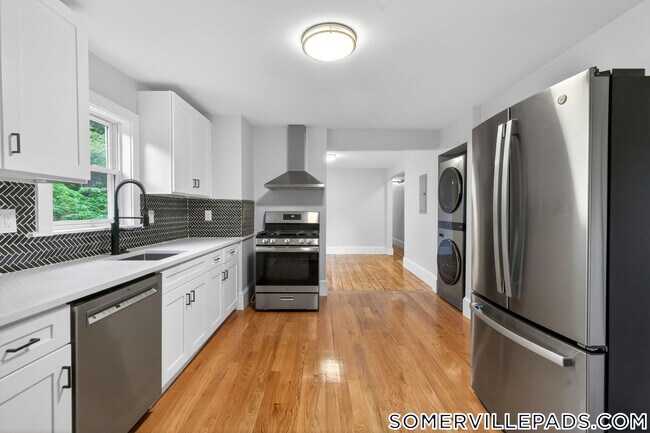 Foto del edificio - 112 Woodstock St