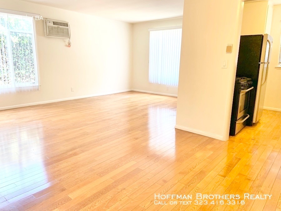 Foto principal - 2001 Beachwood Dr
