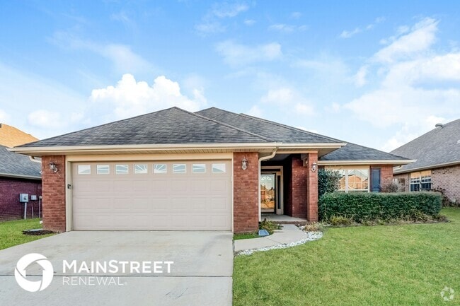 Building Photo - 4052 Cambridge Dr