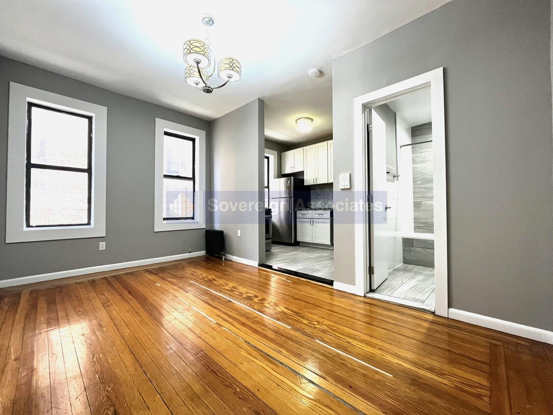 Foto principal - 498 W 159th St