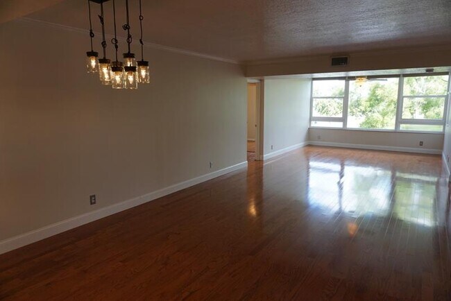 Foto del edificio - 4091 Cypress Reach Ct