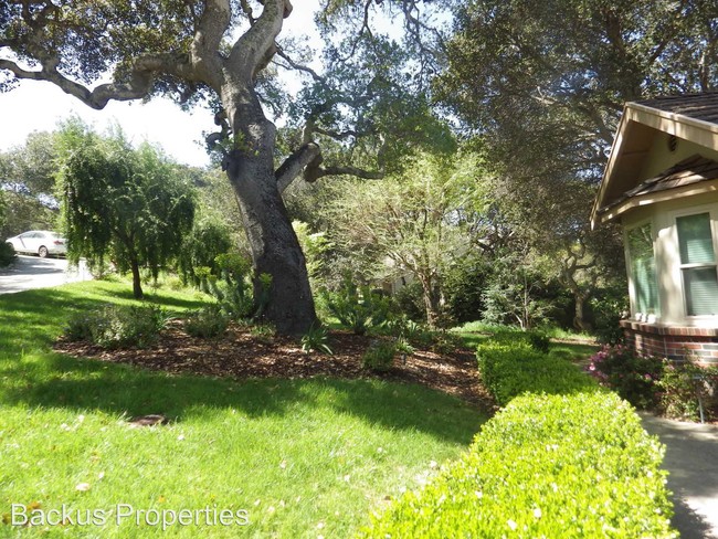 Building Photo - 25303 Camino De Chamisal
